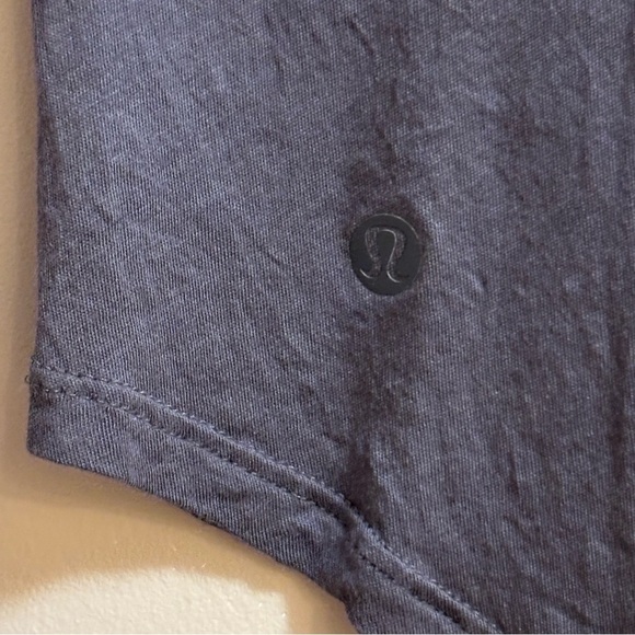 Lululemon Sz 6 Locarno Turtleneck In Dark Carbon Pima Cotton EUC - Picture 6 of 8